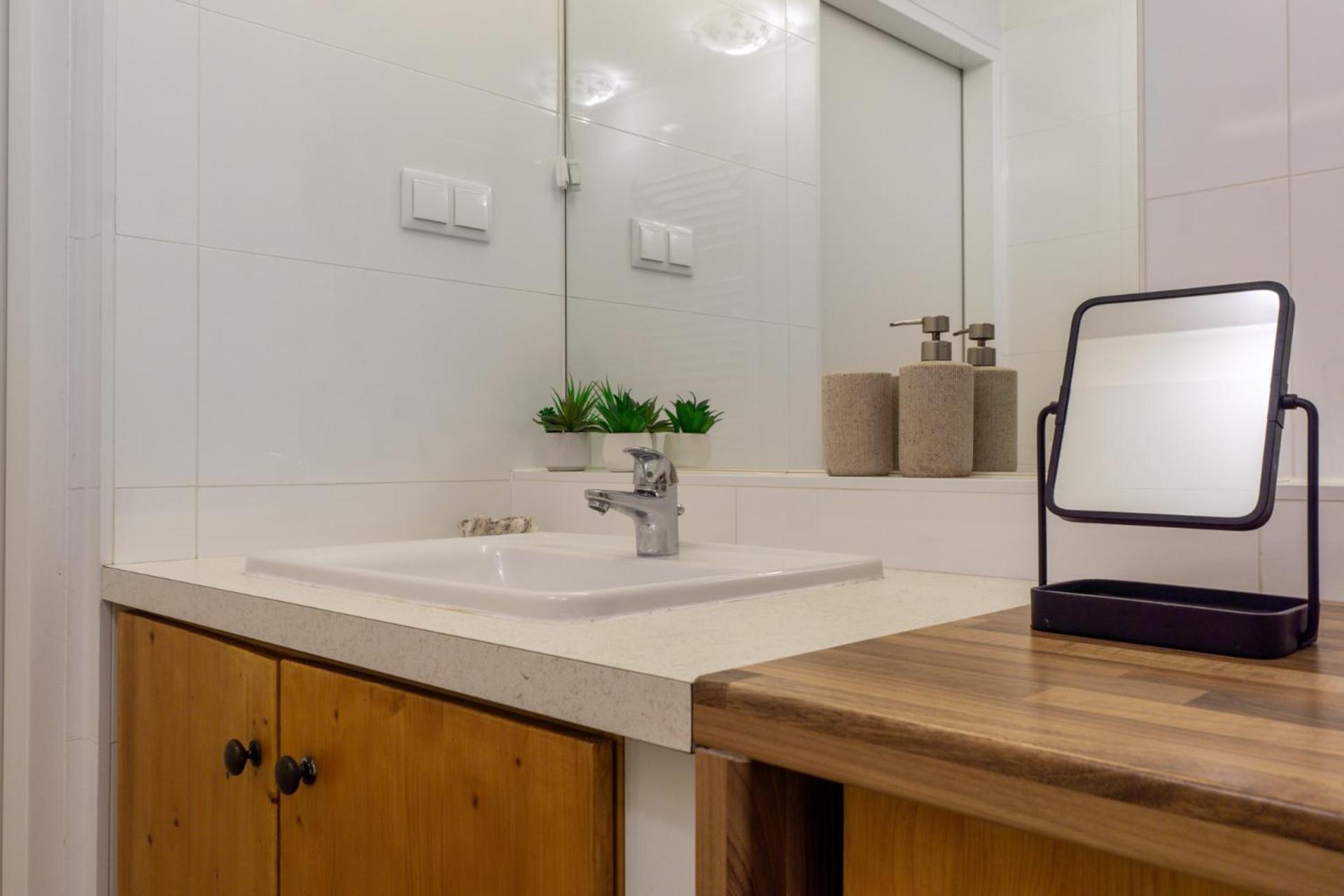 Apartment With Garden Close To Stadthalle, Westbahnhof فيينا المظهر الخارجي الصورة