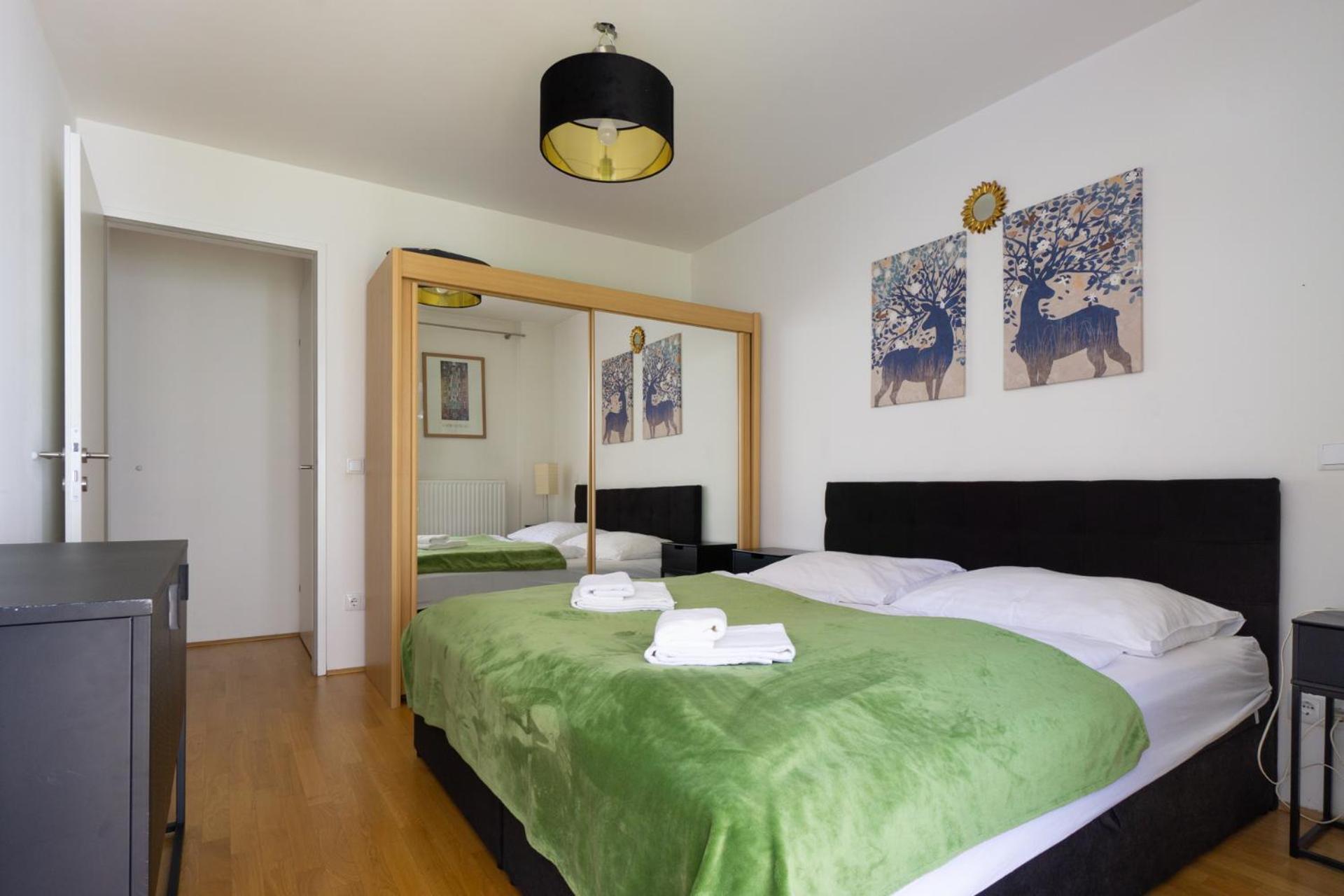 Apartment With Garden Close To Stadthalle, Westbahnhof فيينا المظهر الخارجي الصورة