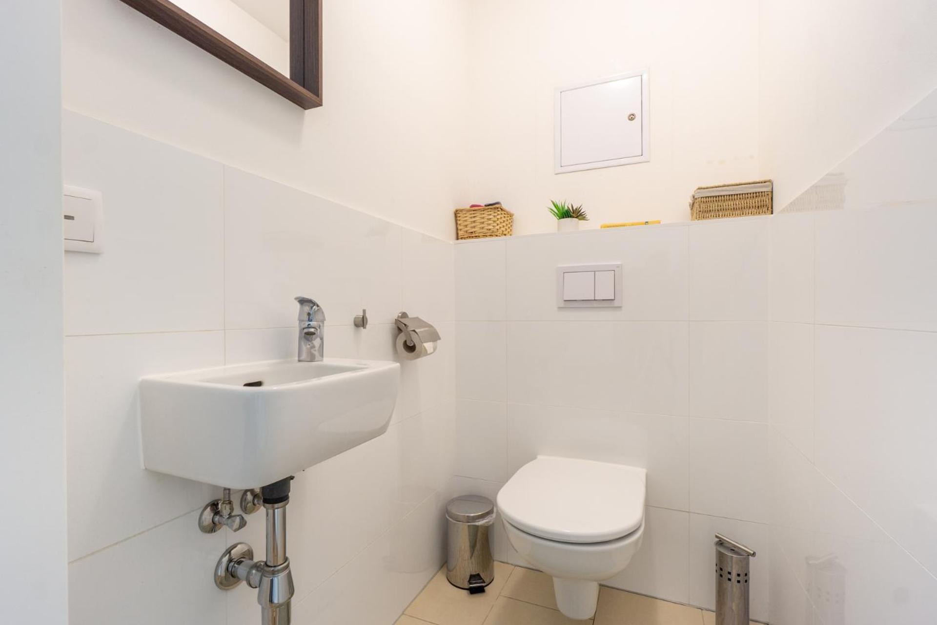 Apartment With Garden Close To Stadthalle, Westbahnhof فيينا المظهر الخارجي الصورة