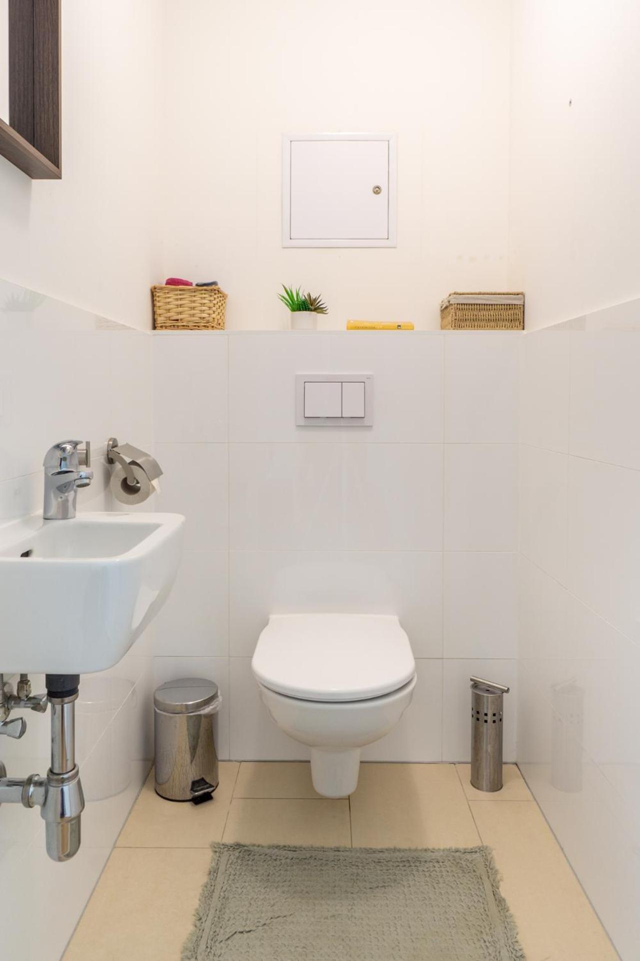 Apartment With Garden Close To Stadthalle, Westbahnhof فيينا المظهر الخارجي الصورة